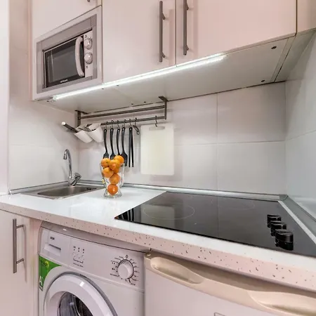 Holidays2malaga Malagueta Beach Apartamento *