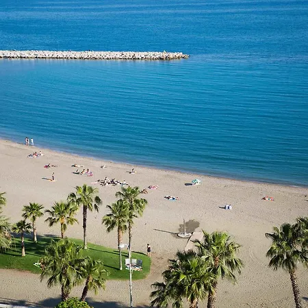 Holidays2malaga Malagueta Beach *